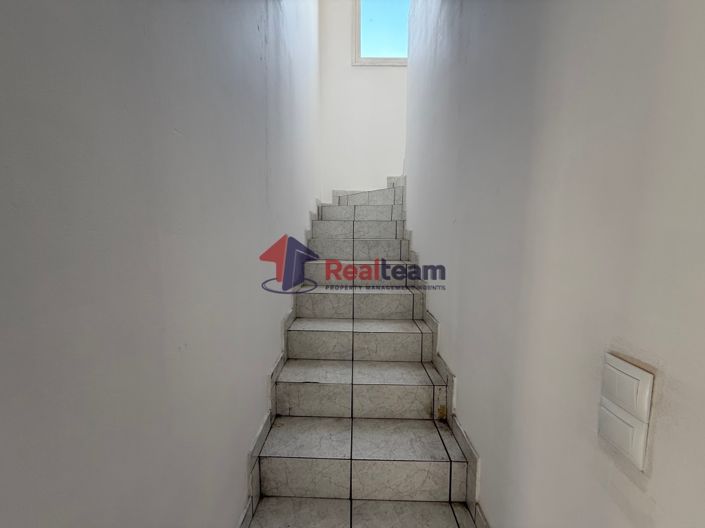 Image No.9-3 Bed Property for sale