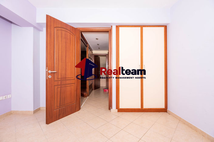 Image No.15-4 Bed Property for sale