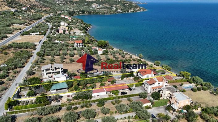 Image No.4-4 Bed Property for sale