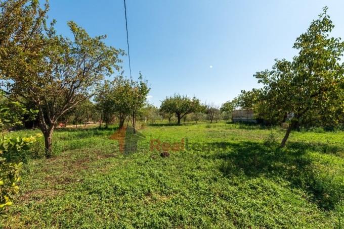 Image No.27-2 Bed Property for sale