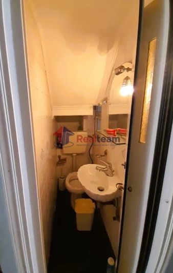 Image No.17-2 Bed Maisonette for sale