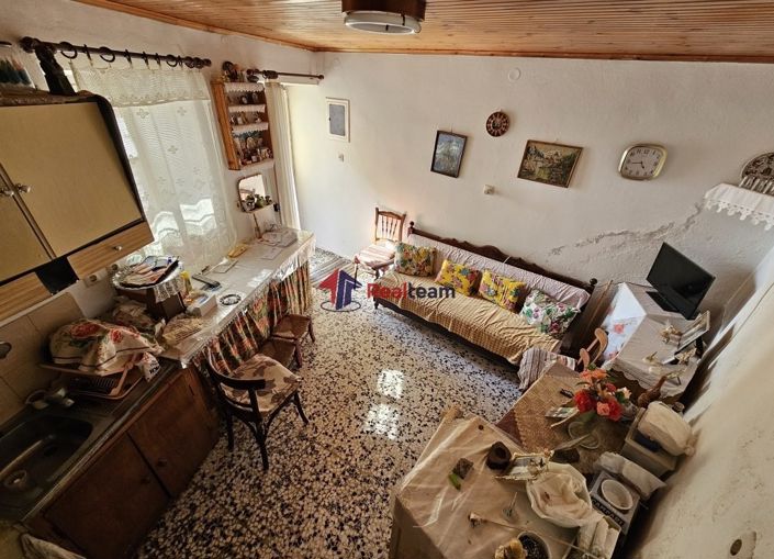 Image No.15-1 Bed Property for sale