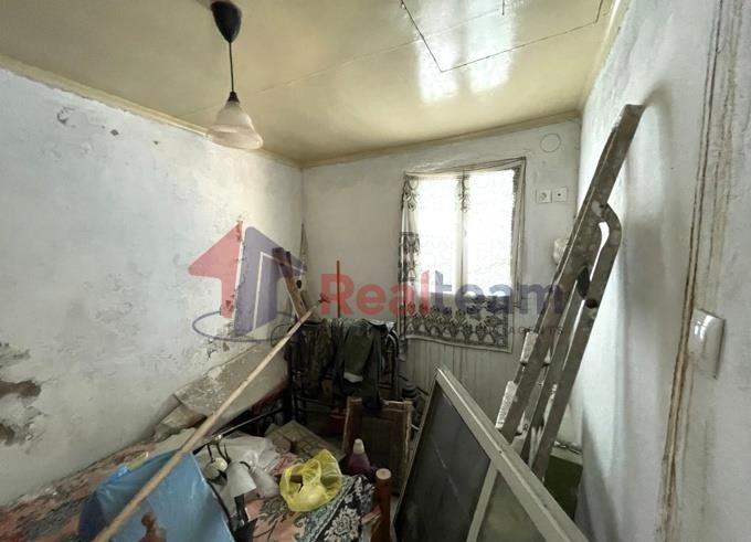 Image No.60-1 Bed Property for sale