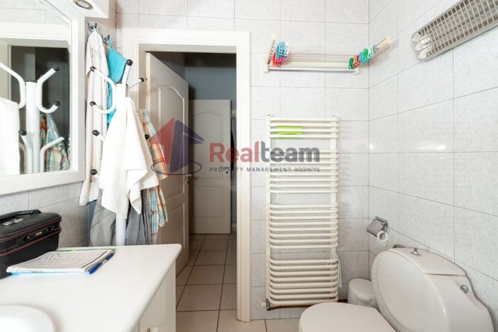 Image No.9-2 Bed Property for sale