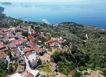 1 - Glossa, Property