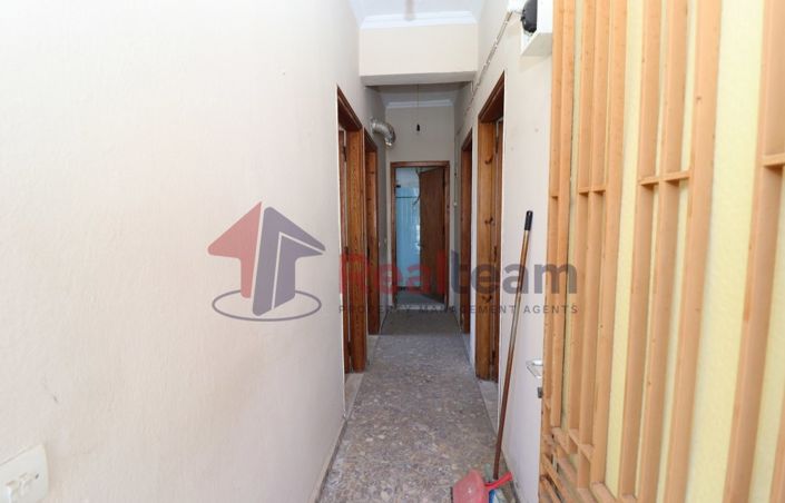 Image No.11-3 Bed Property for sale