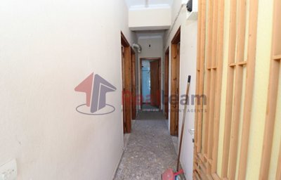 8d17c15be0f1435d9c5439bc49967efa