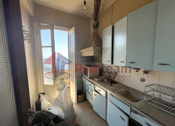 Image No.34-3 Bed Property for sale