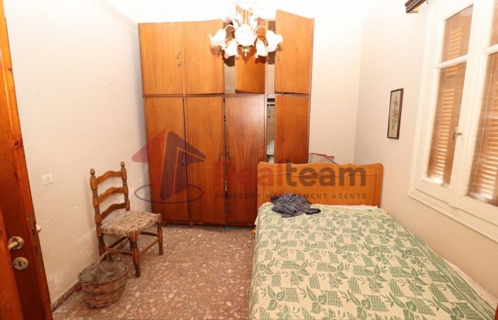 Image No.18-3 Bed Property for sale