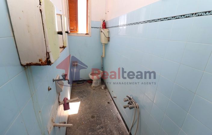 Image No.24-3 Bed Property for sale