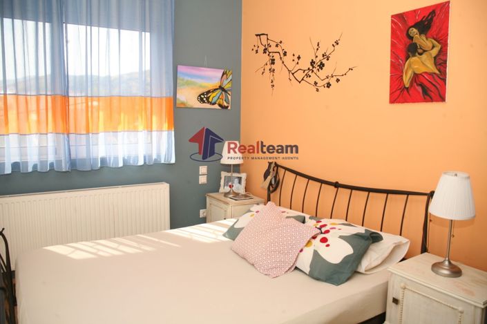 Image No.14-3 Bed Maisonette for sale