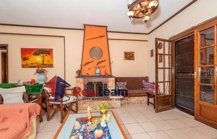 Image No.8-3 Bed Property for sale