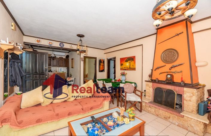 Image No.9-3 Bed Property for sale