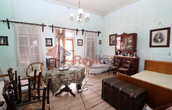 Image No.59-1 Bed Property for sale