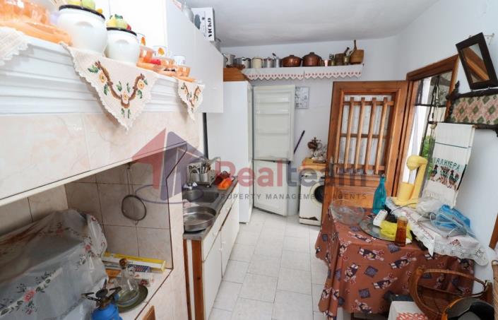 Image No.52-1 Bed Property for sale