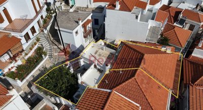 88773dd9a40946b9b1401458fea14ca2