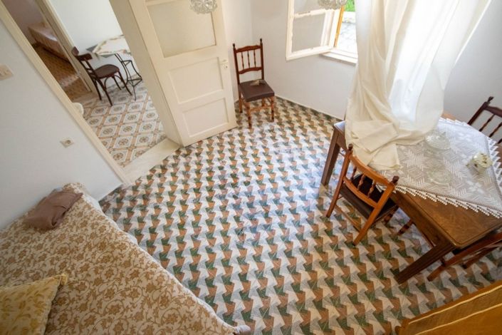 Image No.13-2 Bed Property for sale