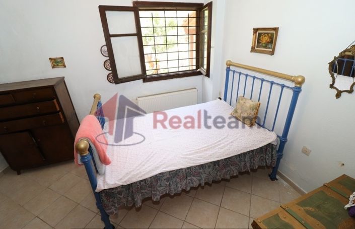 Image No.11-2 Bed Property for sale