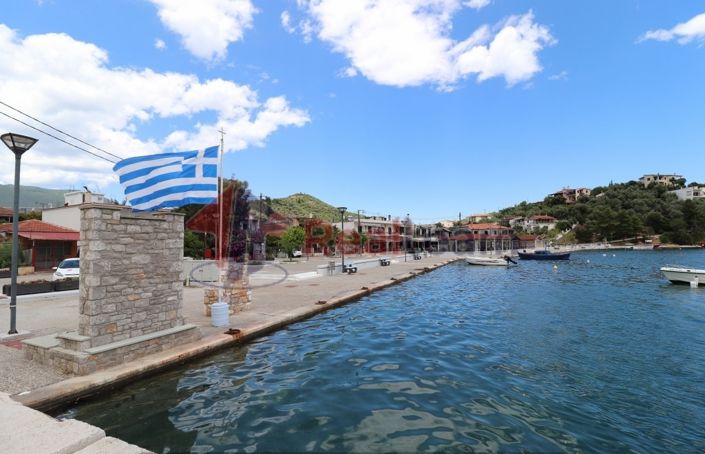 Image No.18-2 Bed Property for sale