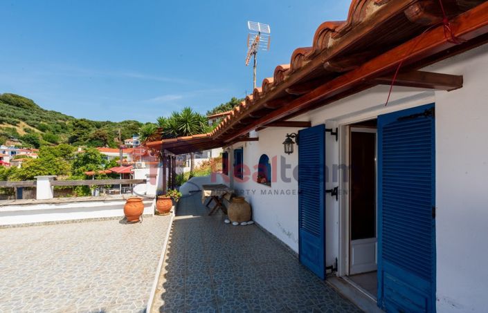 Image No.11-2 Bed Property for sale