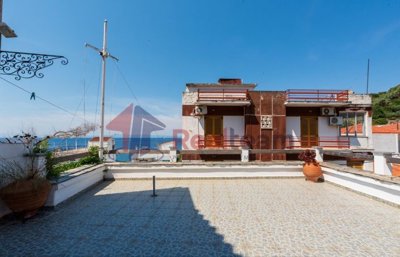 7d87cb1d0234408da1415678b4cde9f4