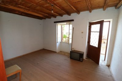 img87f836b4-6a7d-47b5-b67b-733f6158164d