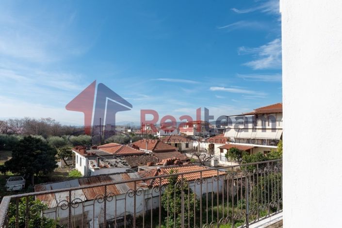 Image No.21-7 Bed Property for sale