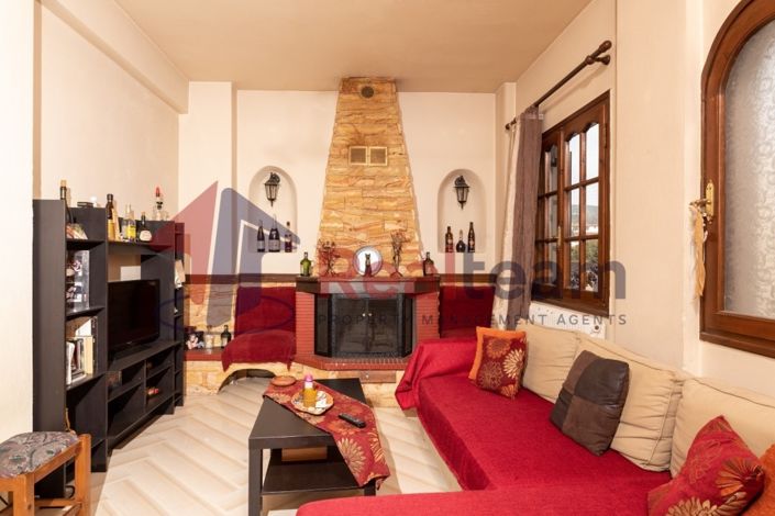 Image No.5-7 Bed Property for sale