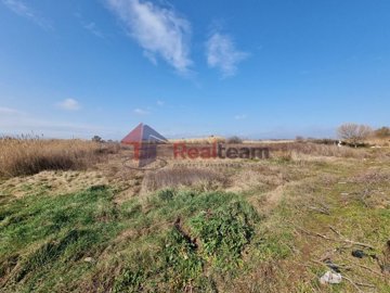 img07194114-29bf-4052-ad0f-3f0383e0e3d8