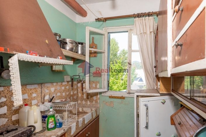 Image No.17-3 Bed Property for sale