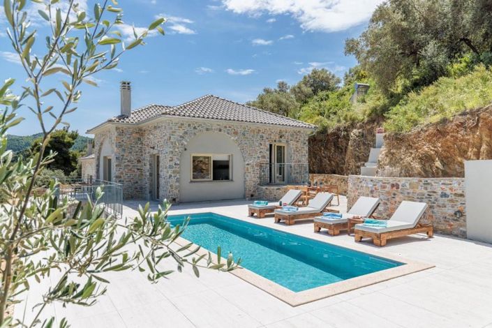 Image No.3-4 Bed Villa for sale