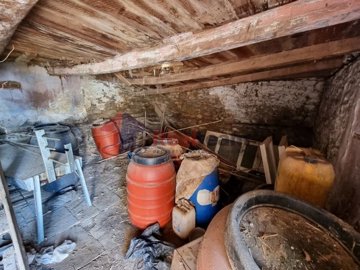 img68d4ad89-4c46-4592-9685-11985674cade