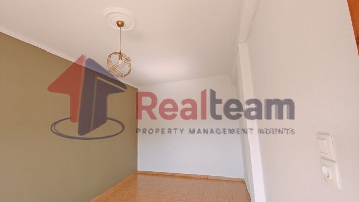 Image No.16-1 Bed Property for sale