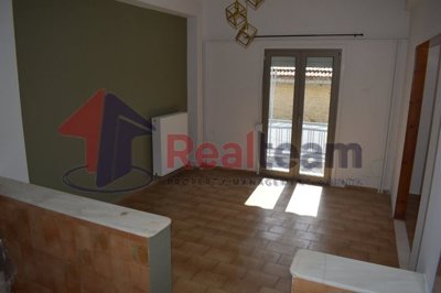 img856ee031-3147-40b5-8f2f-b613b9b5b708