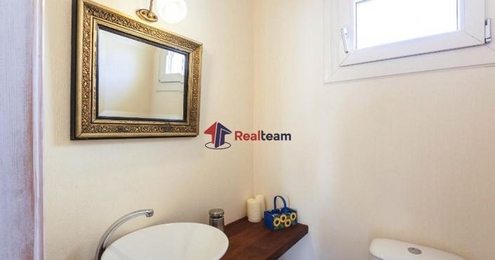 Image No.20-5 Bed Villa for sale