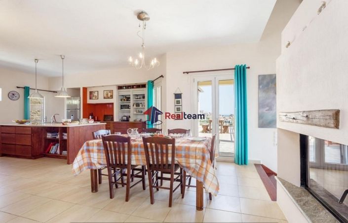 Image No.7-5 Bed Villa for sale