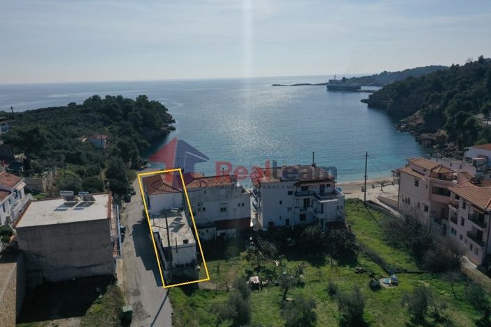 Image No.25-7 Bed Property for sale