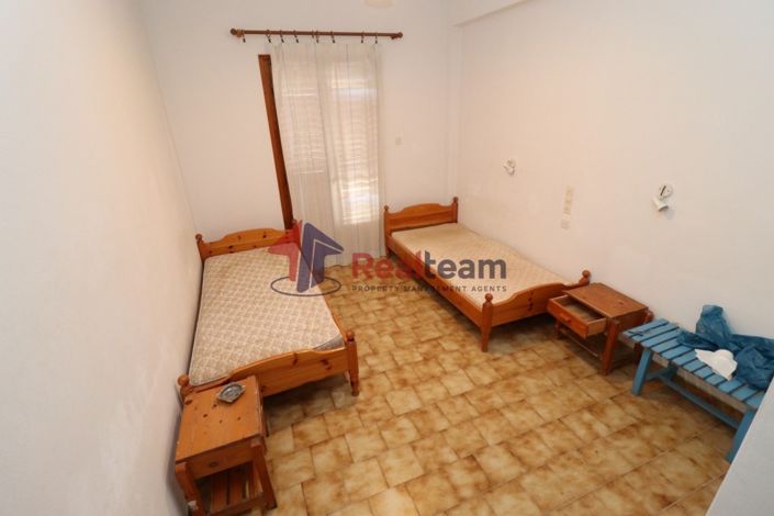 Image No.17-12 Bed Hotel for sale