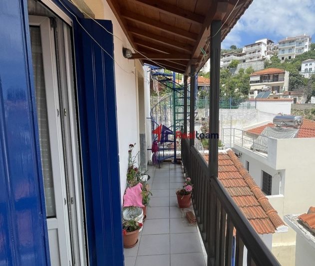 Image No.18-1 Bed Property for sale