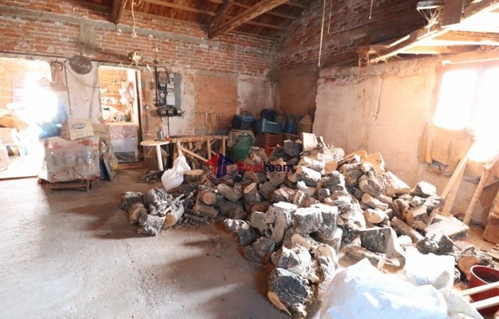 Image No.21-1 Bed Property for sale