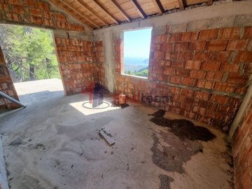 img84765b88-188e-4118-8acf-ae98e0fe2fc0