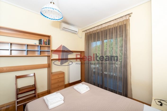 Image No.11-4 Bed Property for sale