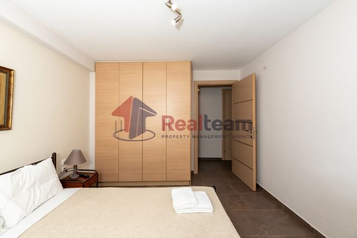 Image No.21-4 Bed Property for sale