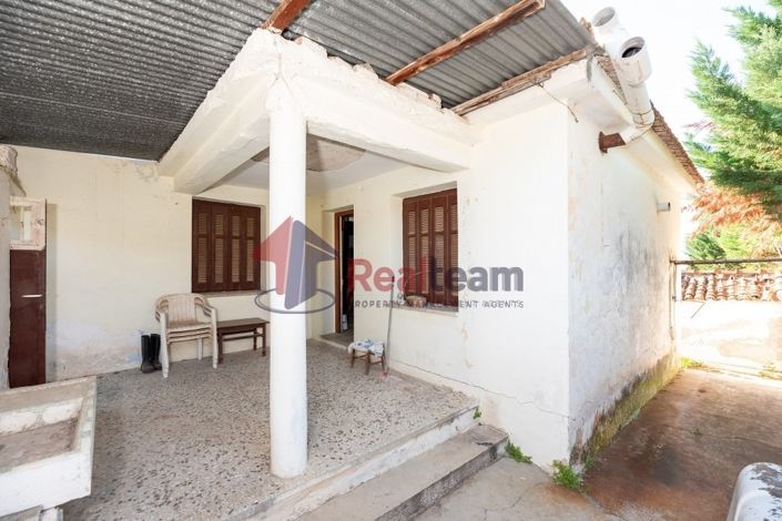 Image No.14-2 Bed Property for sale