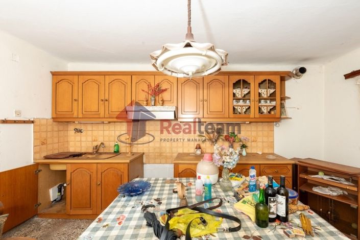 Image No.6-2 Bed Property for sale