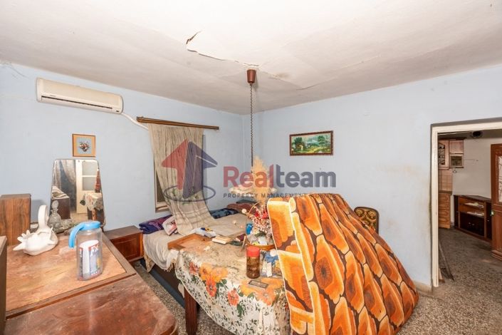 Image No.7-2 Bed Property for sale