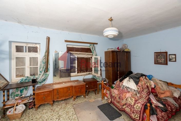 Image No.8-2 Bed Property for sale