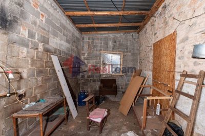 img0802c523-cdf6-40d8-844d-daba8e1806b9