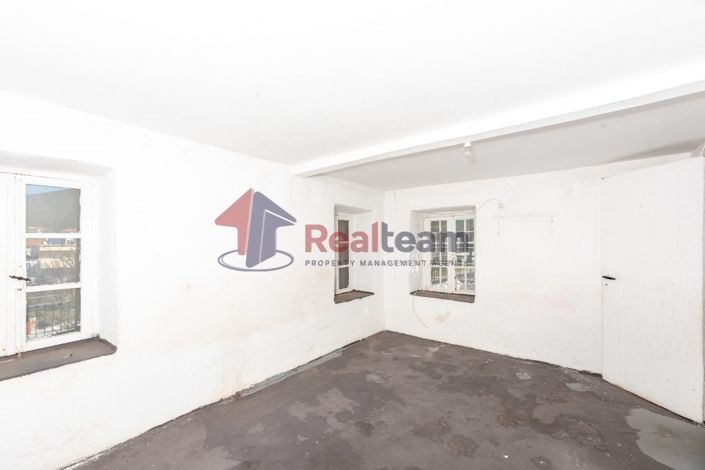 Image No.5-2 Bed Property for sale