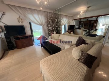 img28669103-759e-4d88-ba06-d0313df0e7c9